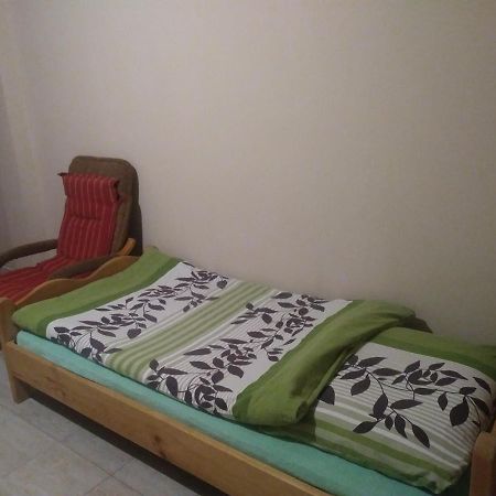 Agroturystyka W Ogrodach Sanok Ngoại thất bức ảnh